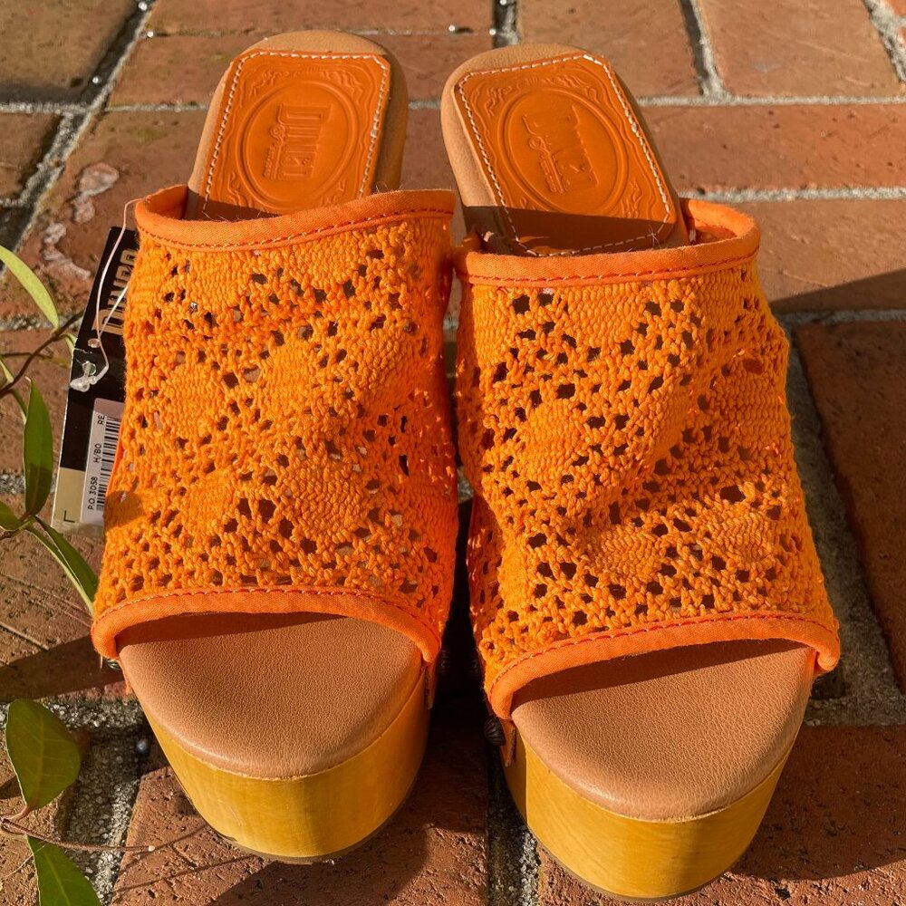 Dingo Crochet Platform Clogs Orange Wooden Heel Mule Sandals NWT  7.5 - Picture 2 of 9
